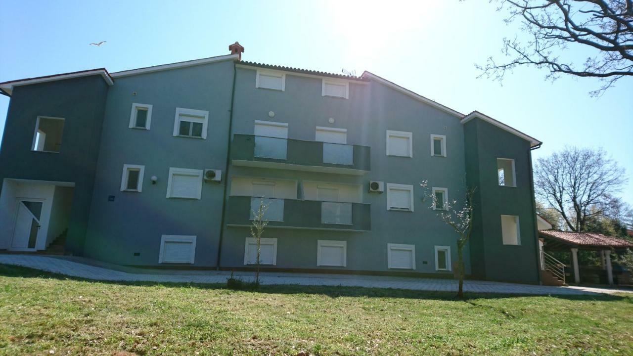 Apartments Barbic Medulin Eksteriør bilde
